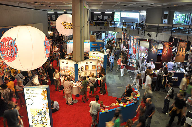 2_ComicSalon_2010_06_06_03_isa