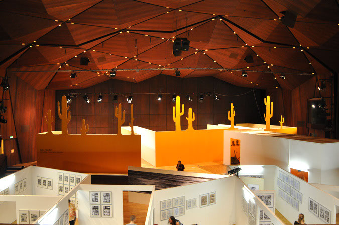 ComicSalon_2010_06_06_12_isa