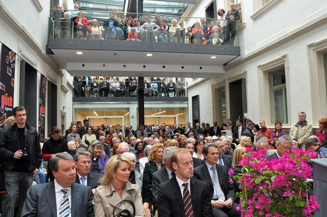 1Web_PalaisStutterhei_2010_06_02_031_isa