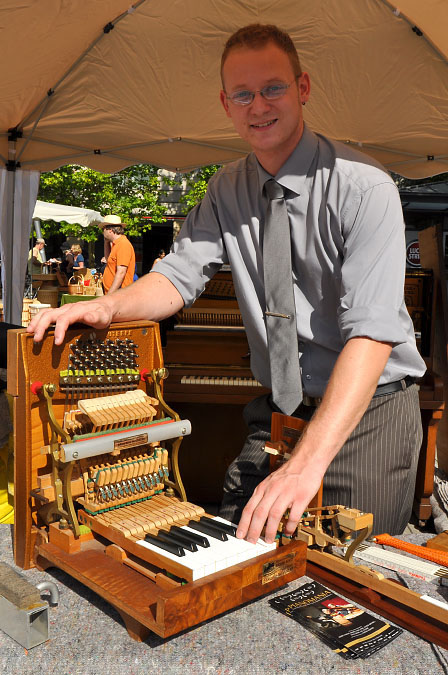 24_Marktplatzfest_20100822_19_isa