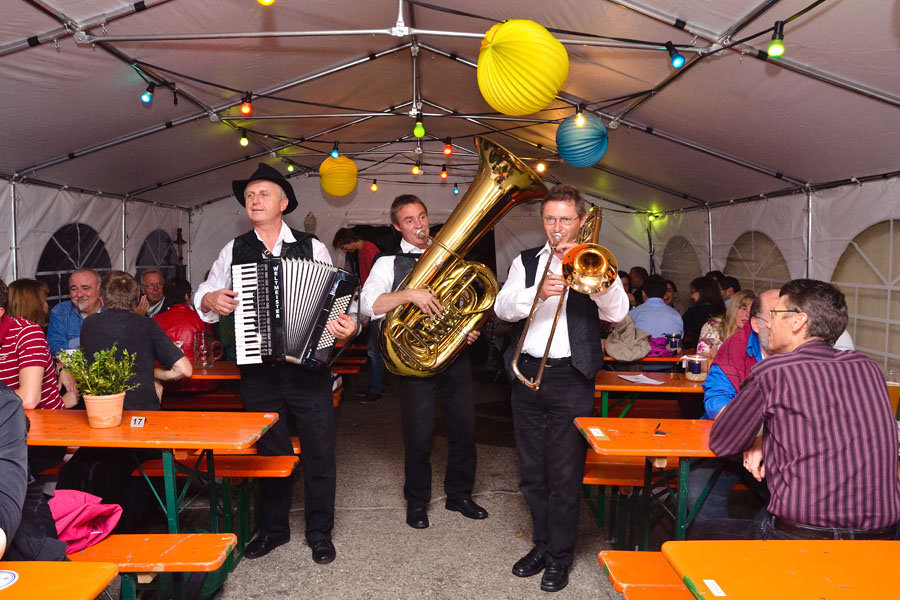 Wellerkellerfest_20110909_17_SabineIsmaier