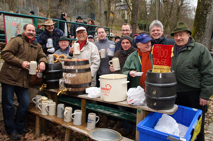 100 Tage bis zum Berg am Faschingssonntag 2011 - Gruppenfoto mit den Akteuren